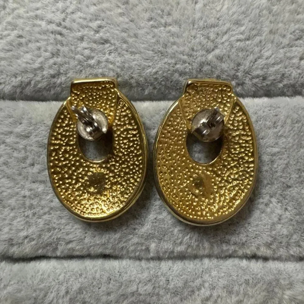 Unbranded Women's Gold and Cream Jewellery